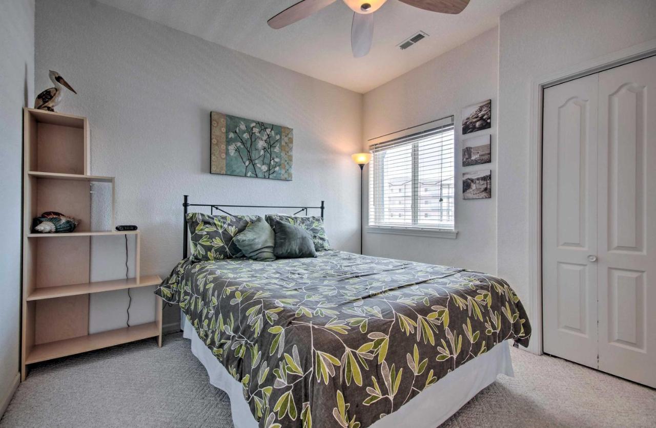 Lakefront Ozark Condo With Views And Boat Slip! เลกโอซาร์ก ภายนอก รูปภาพ