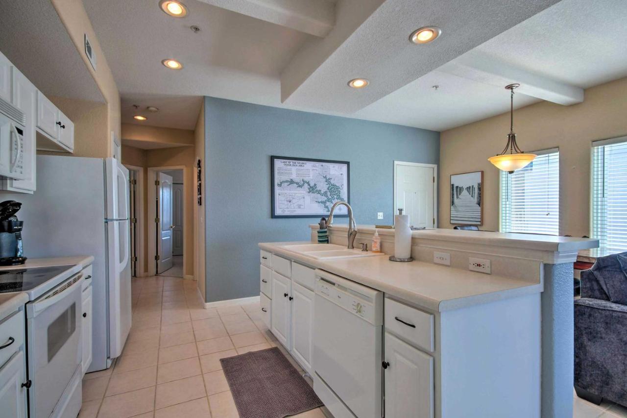 Lakefront Ozark Condo With Views And Boat Slip! เลกโอซาร์ก ภายนอก รูปภาพ